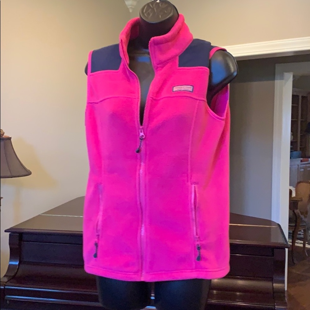 Fall attire in excellent condition. Stylish vest.